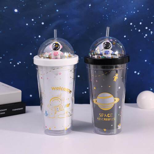 Cute and High-Appearance Student Outdoor Portable Space Drin