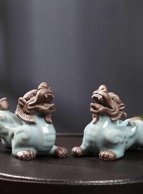 陶瓷招财貔貅摆件一对家居客厅办公室桌面装饰品瑞兽麒麟茶宠可养