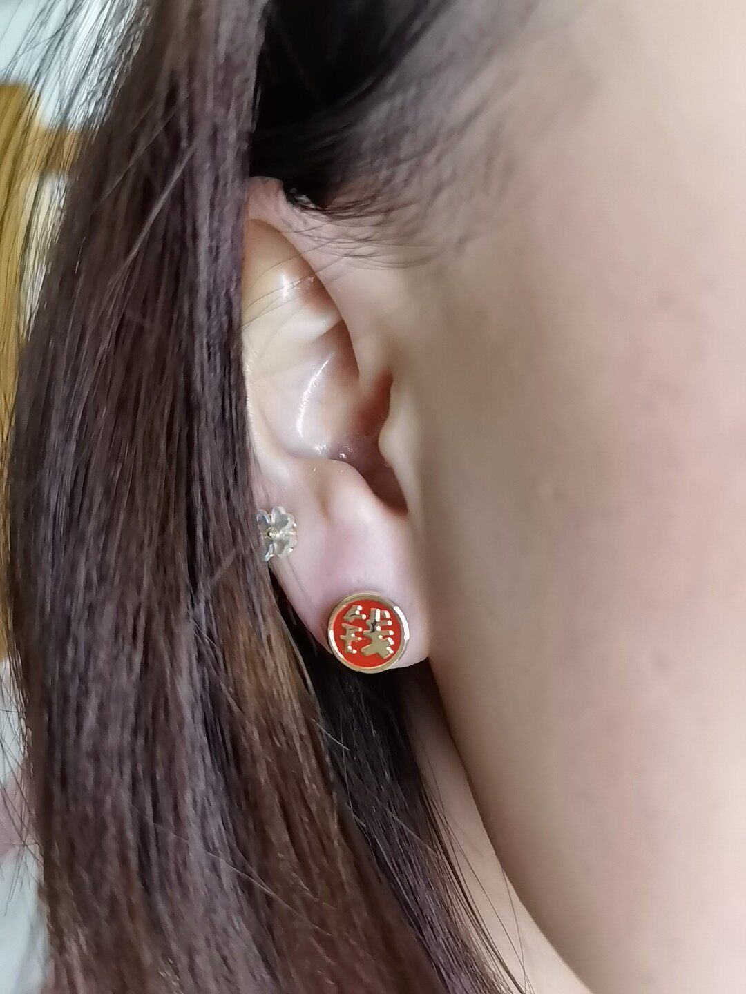 AJIDOU 阿吉豆 设计师创意款耳钉 天猫优惠券折后￥54包邮（￥59-5）