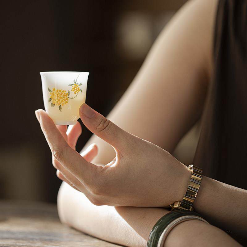 德化白瓷手绘茶杯冰种品茗杯功夫茶具喝茶单杯闻香杯主人杯花神杯