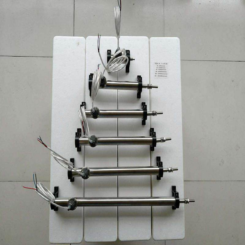 7000TD8000TD10000TD12000TDLVDT油动机行程位移传感器