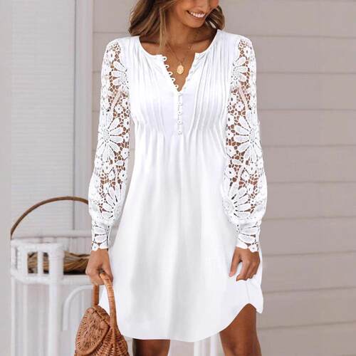 Women's lace long sleeved dress 女装蕾丝长袖连衣裙