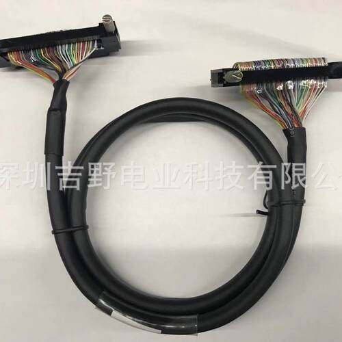柔性运动控制器特殊输入输出XW2Z-100J-A30伺服中继单元电缆