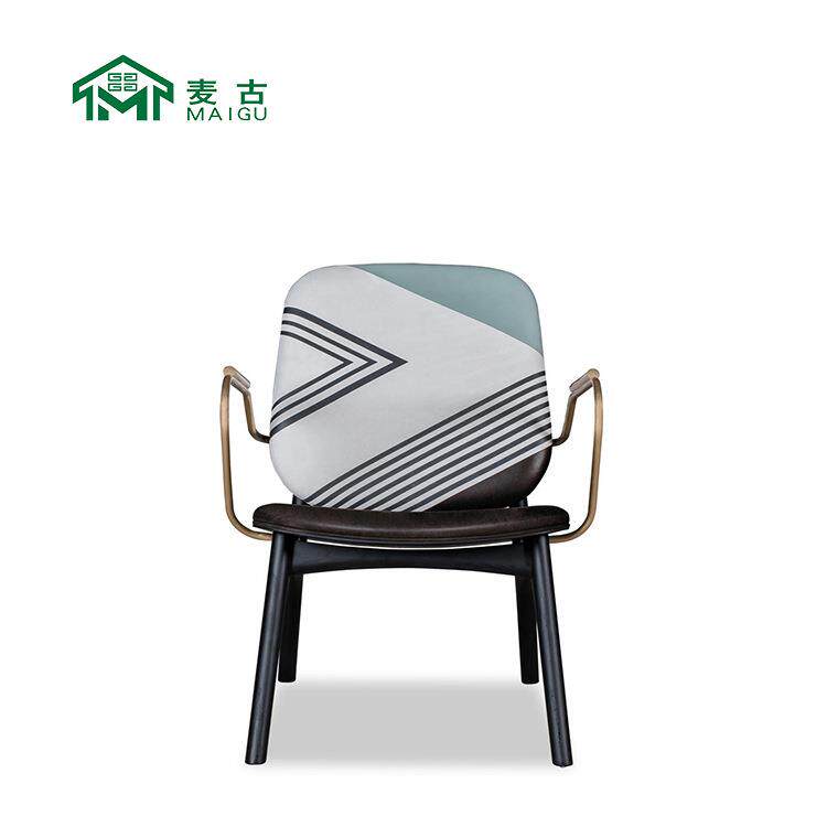 奢麦古摩登现印代XNM轻意大利设计师何花不锈钢扶手椅几单人休闲