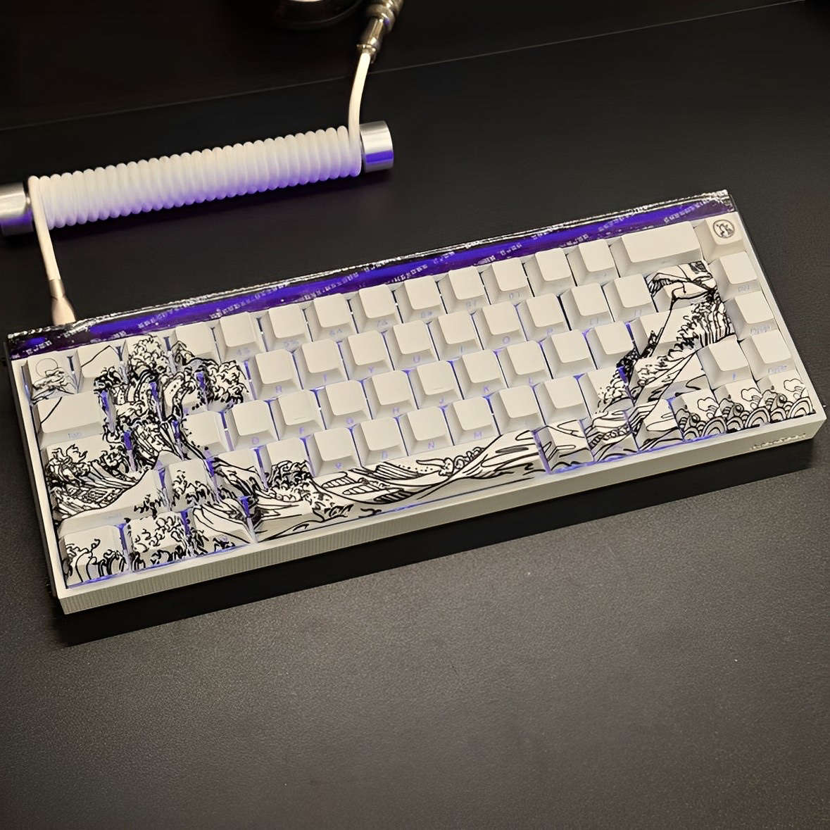 MelGeek小蜜蜂Made68磁轴键盘机械RT电竞专用游戏定制青蜂轴有线