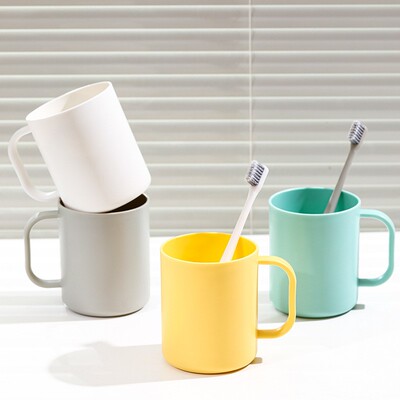 High-Aesthetic Toothbrush Cup with Base, Japanese Style, Dur