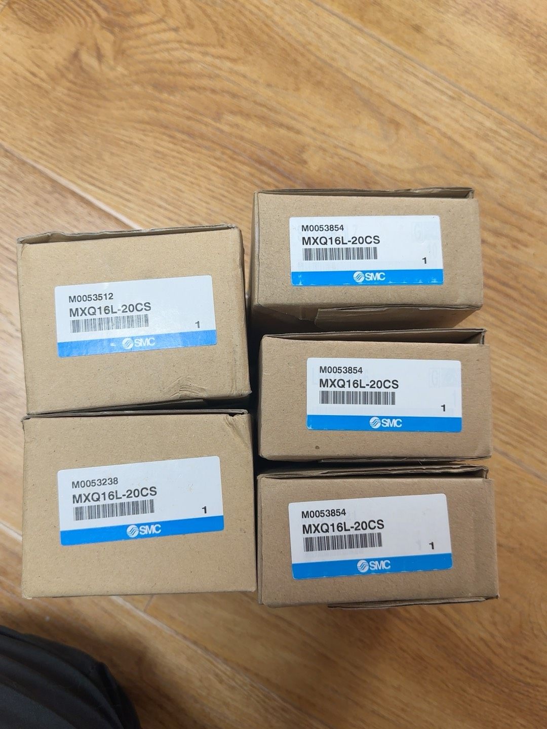 SMC气缸MXQ16L-20CS  全新未使用   外包装干