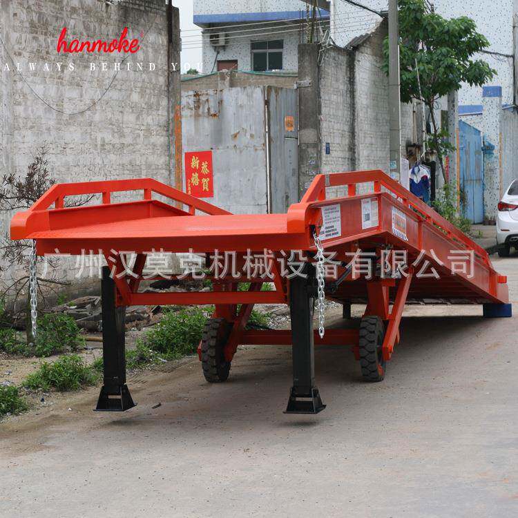 厂家20吨重型移动登车桥高品质大吨位集装箱登车桥现货