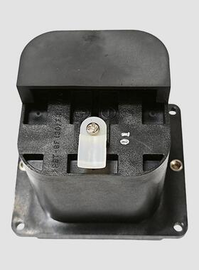 A98L-0005-0449 PBT-GF(30)FR(17) FANUC机器人电池盒四节二号