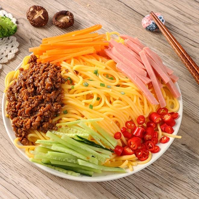 现货狼小美玉米面条粗粮细作玉米面条挂面鲜玉米面条两种好吃劲道