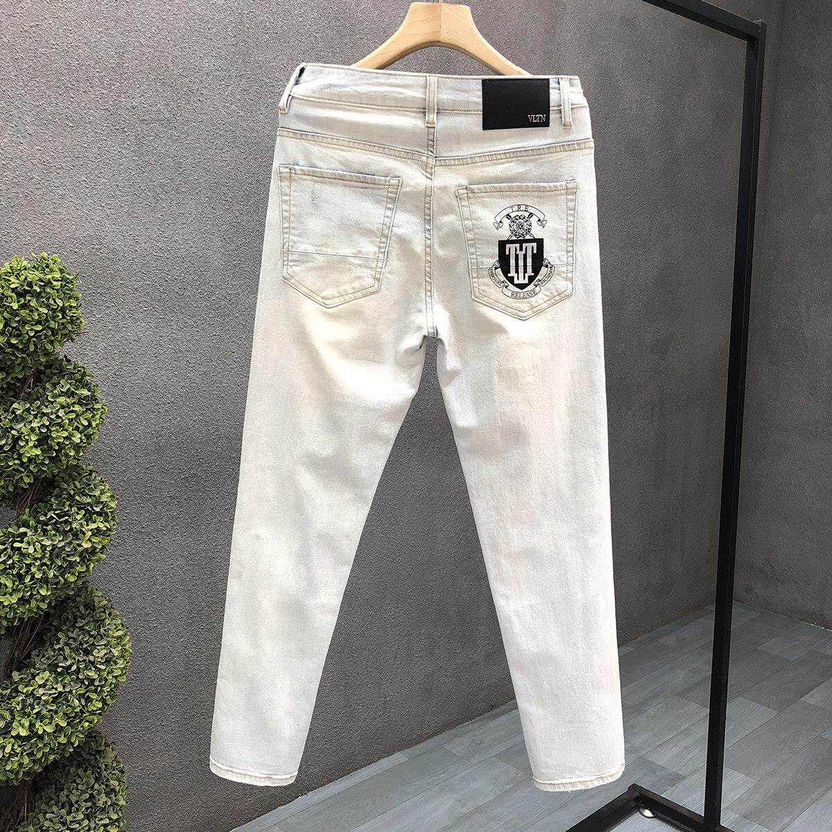 米兰『时尚设计风』！新品推荐！浅色百搭印花修身小直筒牛仔裤男