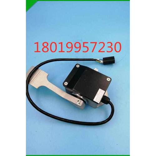合力龙工柳工电动叉车六芯五线电子加速器   EFP712-2406油门踏板
