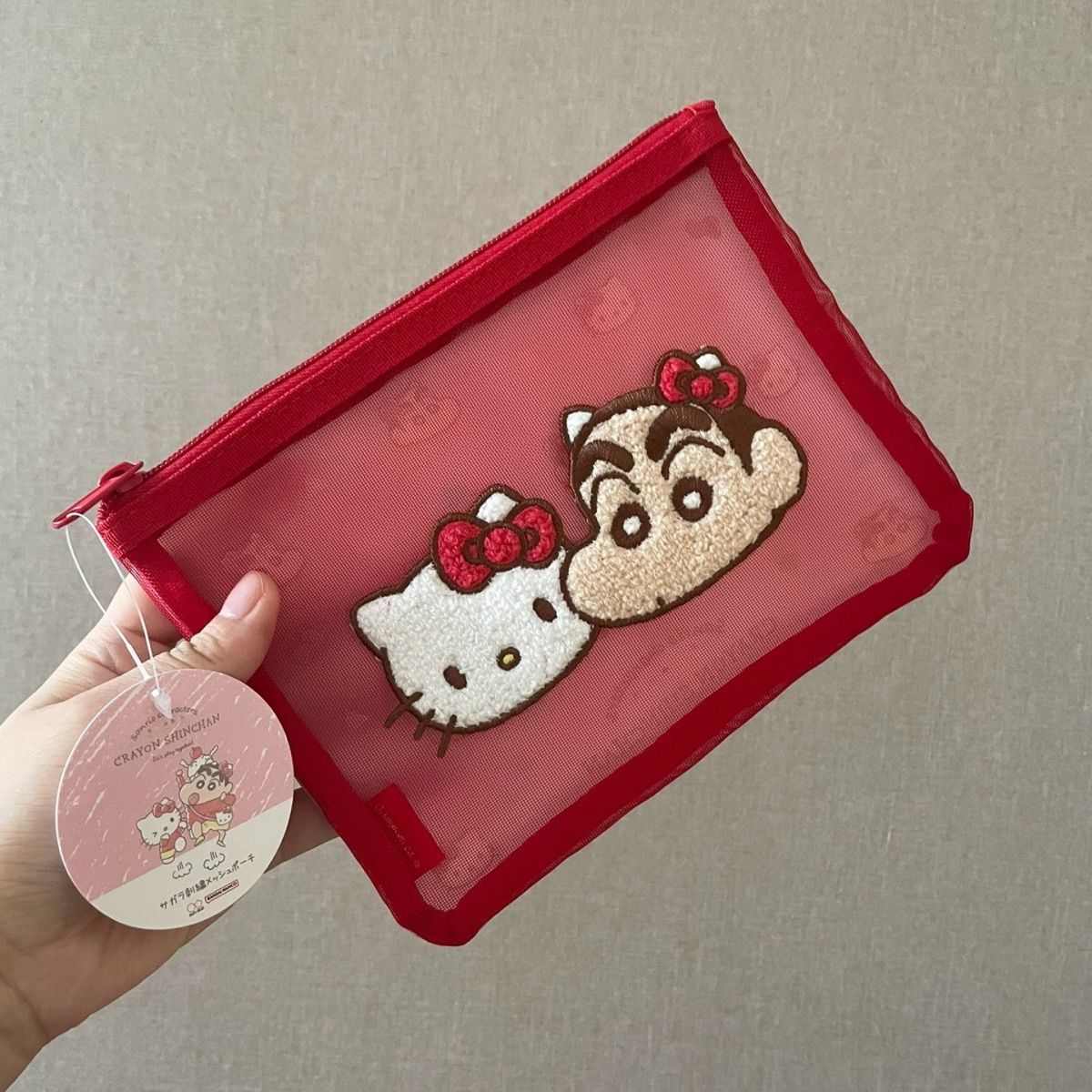 pvc丽网收纳拼接小包包零钱纱三欧小新化妆蜡笔包hellokitty联名