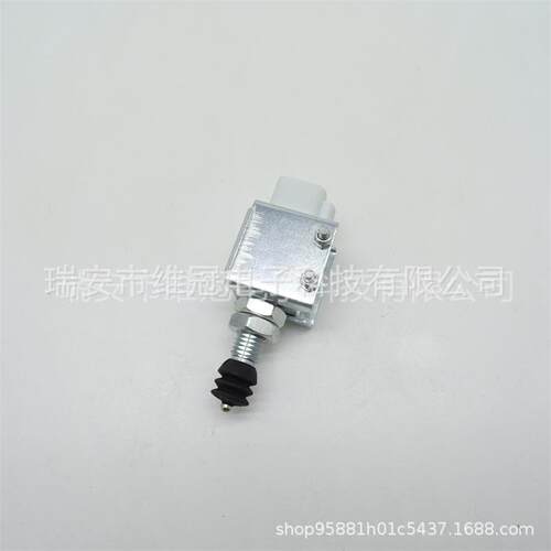 5H486-42880 59700-4288压力开关588 688 758 EX108 988