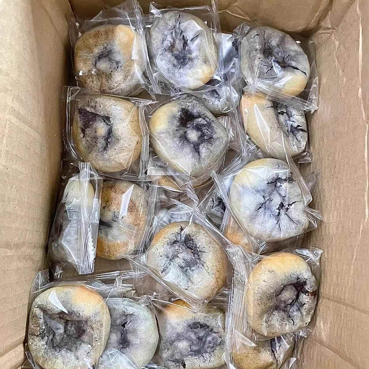 姥茶胡同黑米饼黑米糕紫米饼黑米丑饼薄皮黑米馅饼糯叽叽老式糕点