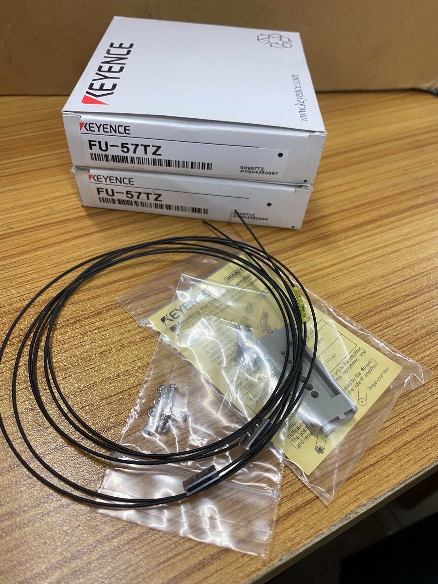 FU-57TZ全新原装正品基恩土光纤，配件齐全，实物200一