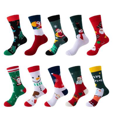 UOOZEE Women's Cute Santa Claus Mid-Calf Socks Cozy