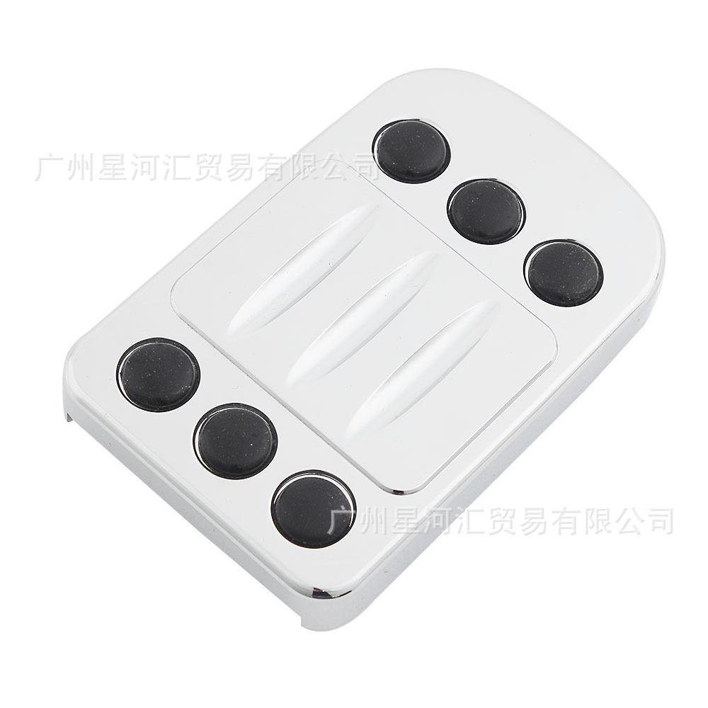 适用哈雷软尾肥仔戴娜滑翔改装铝制CNC刹车盖脚踏板刹车踏板垫盖