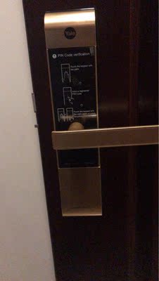 yale耶鲁家用智能密码锁门禁刷卡锁怎么样？不吹不黑讲一讲性价比