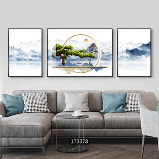 网红客厅装饰画山水画发迎客松沙景背墙挂画大靠气背有壁山画三联