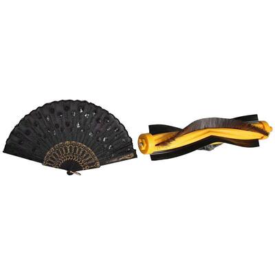 1 Pcs Frame Embroidery Floral Detail Folding Hand Fan & 1 Pc