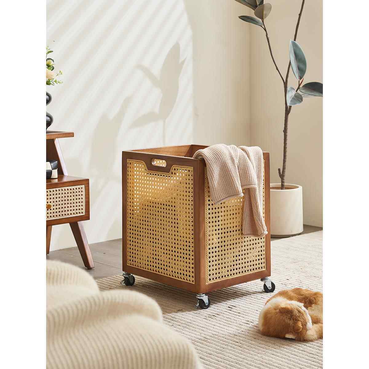 中世纪实木藤收纳箱羽毛球拍瑜伽垫健身器材收纳篮可移动与车轮