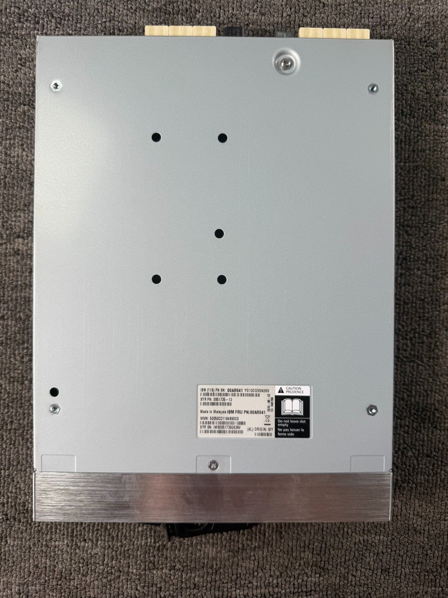 IBM V7000 2076-224 212 SN:00AR