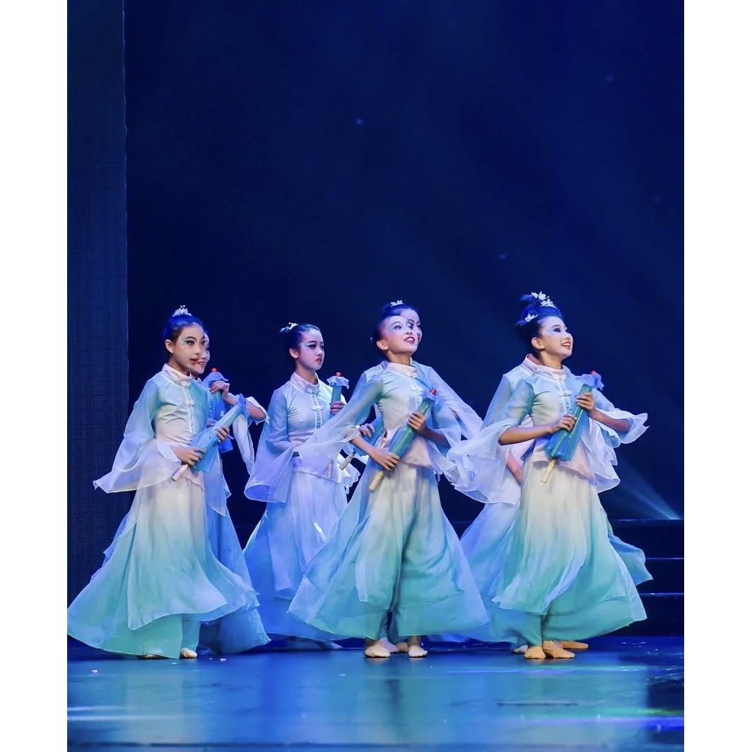 正品子国湖初妆演中出服古典舞演出服女飘逸西风扇子伞舞蹈少儿群