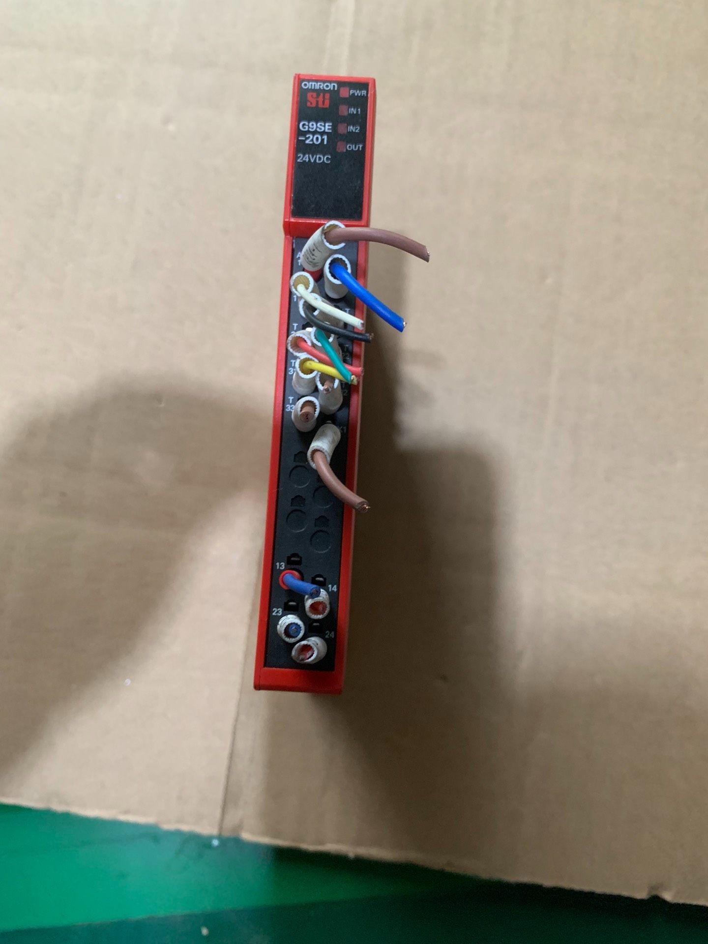 欧姆龙、G9SE－201、成色如图功能包好：230元