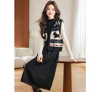 复古提花针织连衣裙套装女秋冬2025新款马甲毛衣裙两件套冬裙过膝