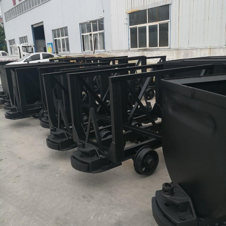 MPC平板车矿用轨道牵引式固定式矿车自卸隧道矿井侧卸式矿车