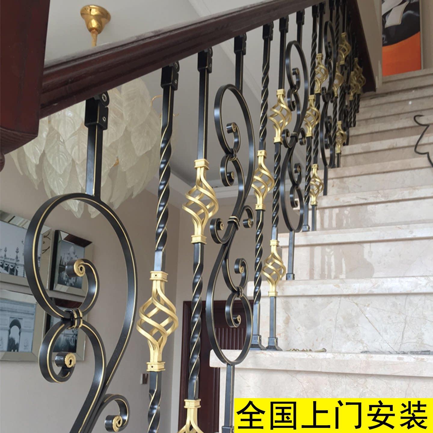 楼梯扶手实木铝合金铁艺立柱室内自建房别墅护栏欧式轻奢现代简约