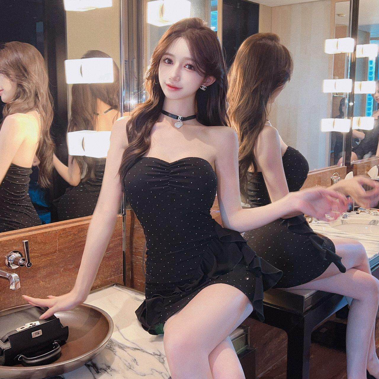 辣妹女装抹胸一字肩性感纯欲洋装法式夜场紧身显瘦打底包臀短裙