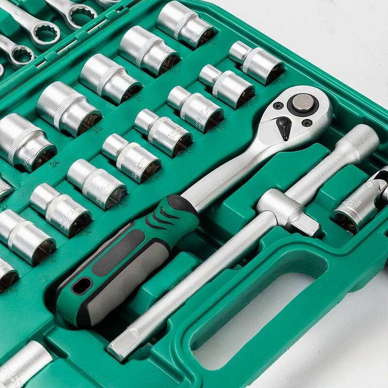 套筒扳手工具套装汽车维修棘轮扳手组合汽修修车工具大中小飞全套
