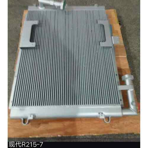 A挖掘机散热器 水箱 油散PC220-6 PC220-7厂家直供