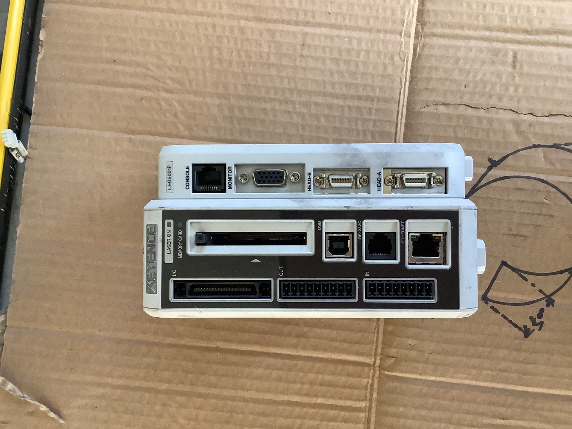 原装拆机基恩士激光精密2D测量控制器LJ-G5001P一个图