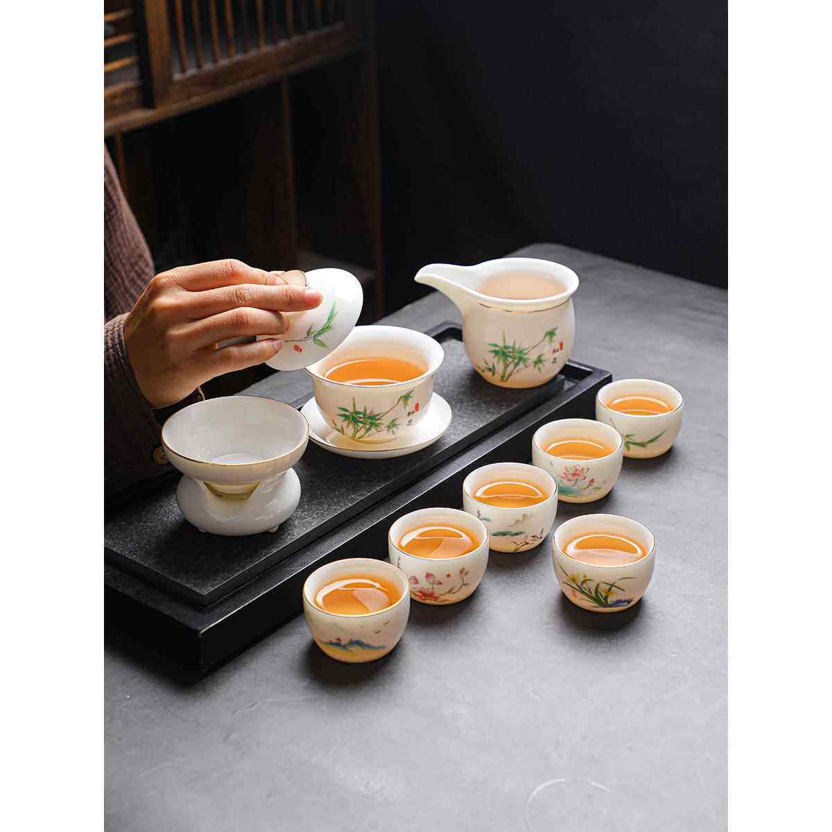 新中式羊脂白玉茶具套组家用待客手工陶瓷盖碗功夫喝茶杯加厚防烫