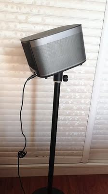 谈谈看法:极米投影仪怎么样?用了三年不后悔?完全能取代电视