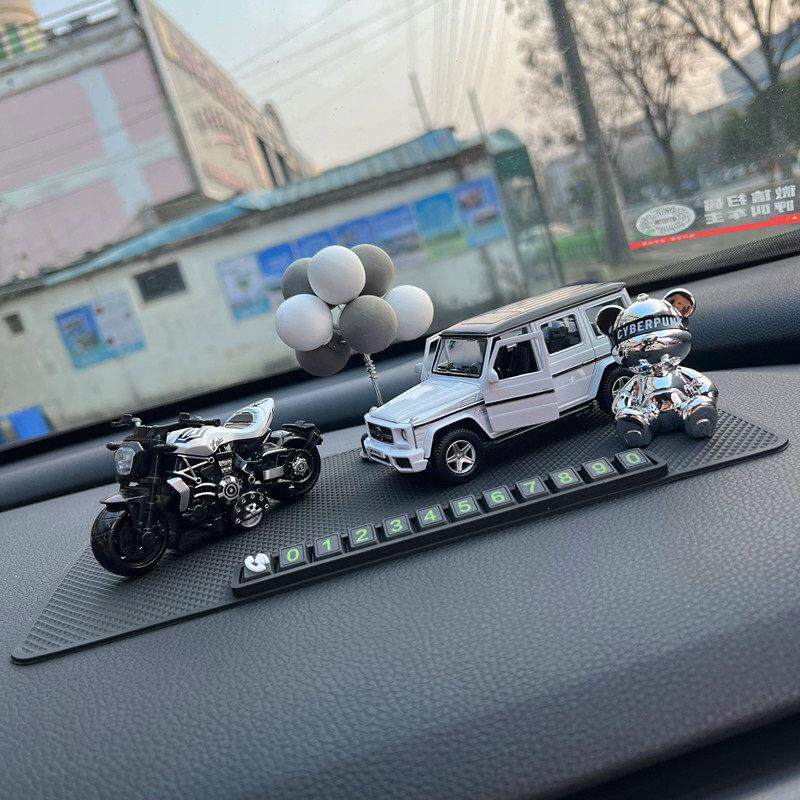 杜卡迪机车汽车模型摆件合金车载香薰车内中控台装饰移车号码牌