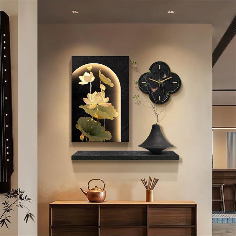 中古风荷花玄关装饰画新中式禅意餐厅挂画带钟表复古走廊尽头壁灯图片