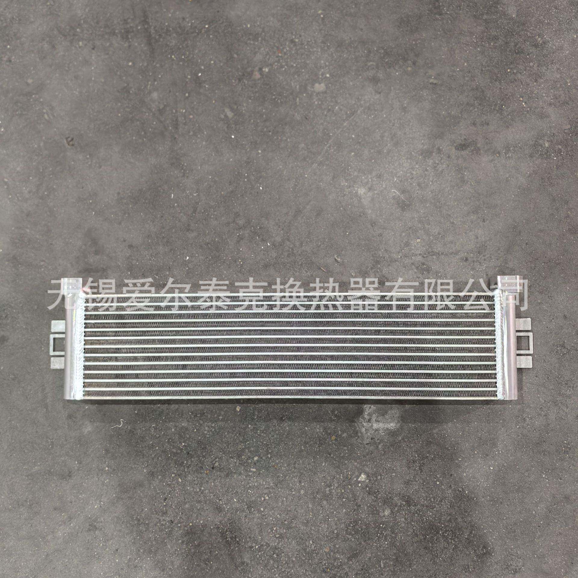 供应G8X底盘S58发动机M2/M3/M4用高性能全铝板翅式机油冷却器