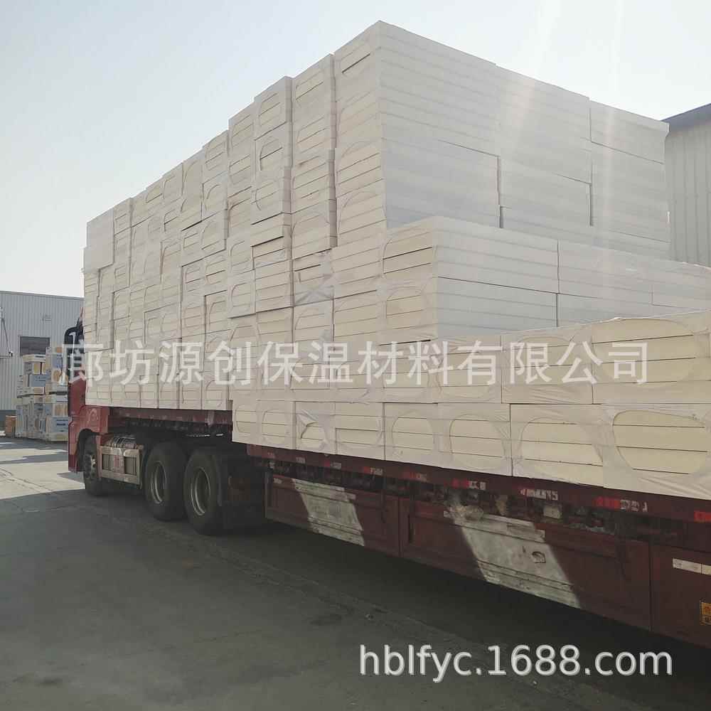 聚氨坊酯销售B2级阻厂燃聚氨酯发泡板聚氨酯屋顶843保温板离廊火