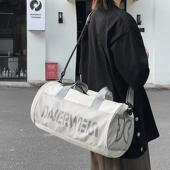 运动健身房包男干湿分离斜挎行李背包游泳圆筒桶包女轻便旅行包潮