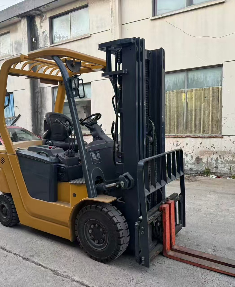 11月17日苏州徐工2.5吨电动叉车3节门架升高4.5米带侧移网络拍卖公告