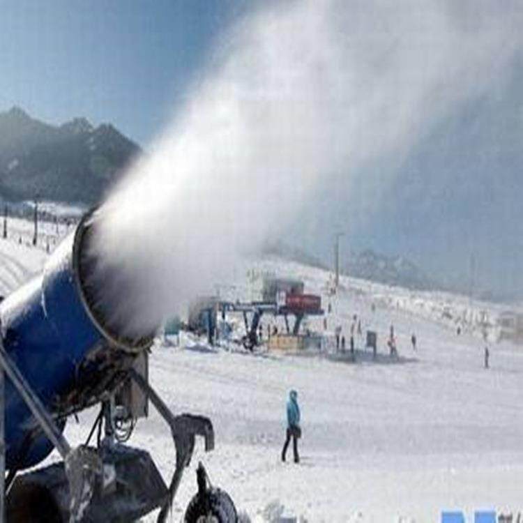 厂家室内外滑雪场制雪机 生态乐园人工喷雪机 小型造雪机