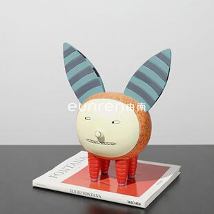 抽象现代彩色波点摆简件极样板咪间猫客厅电视柜软装NUH饰品彩色