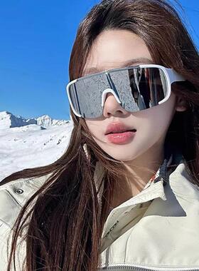 户外登山护目镜抗UV太阳眼镜雪山骑行防风沙爬山滑雪镜太阳眼镜