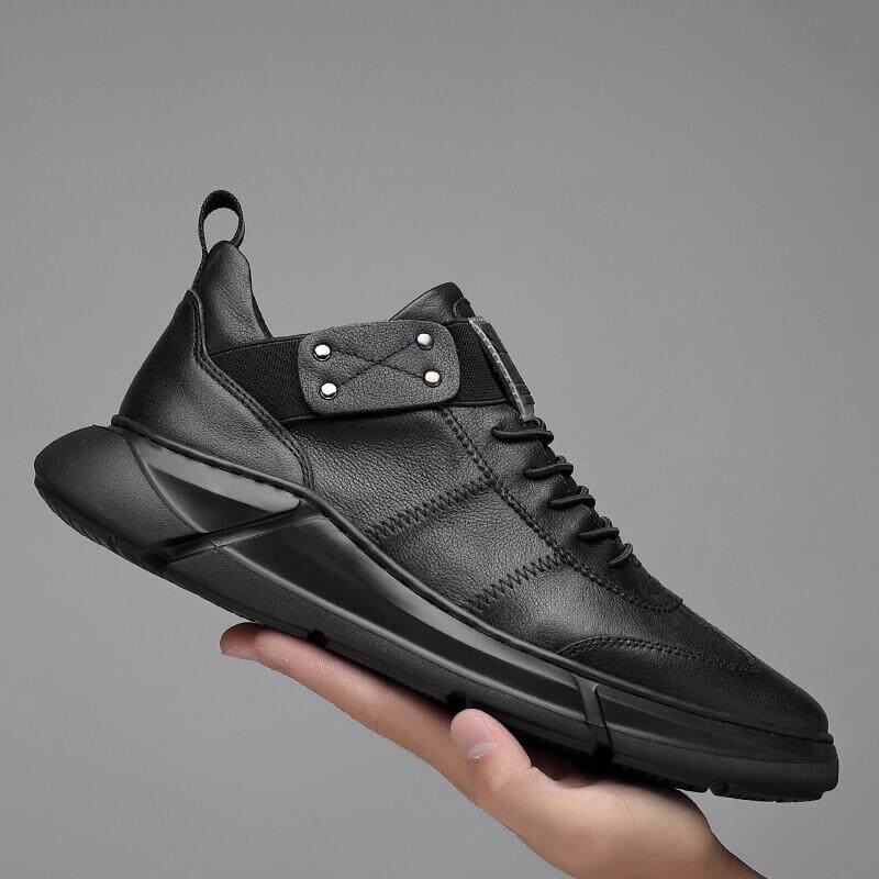 时尚英伦风真皮休闲鞋男士秋冬新款加绒软底防滑青年潮流日常男鞋