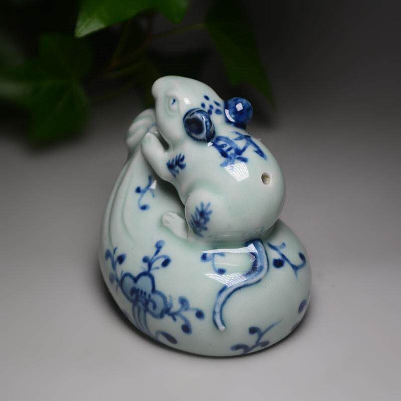 正品手绘青花砚滴钱袋老水滴书法砚磨墨台文鼠房陶瓷器工艺摆礼件