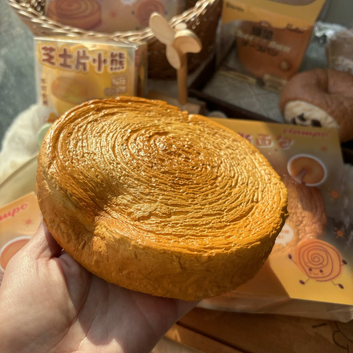 新款慢回弹手撕包年轮面包解压发泄squishy捏捏乐玩具仿真面包